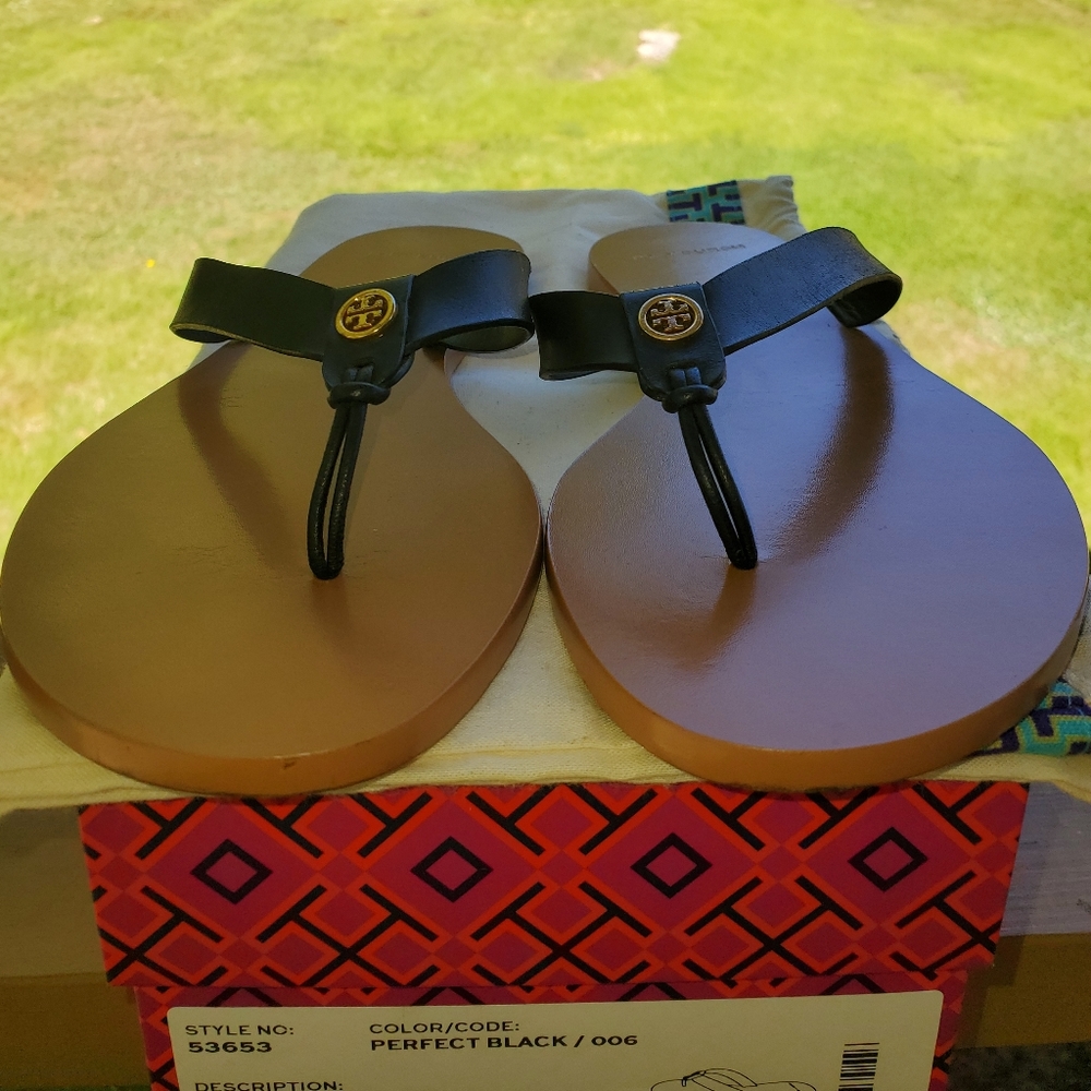 Tory Burch Black 8.5 Manon Thong Leather Sandal